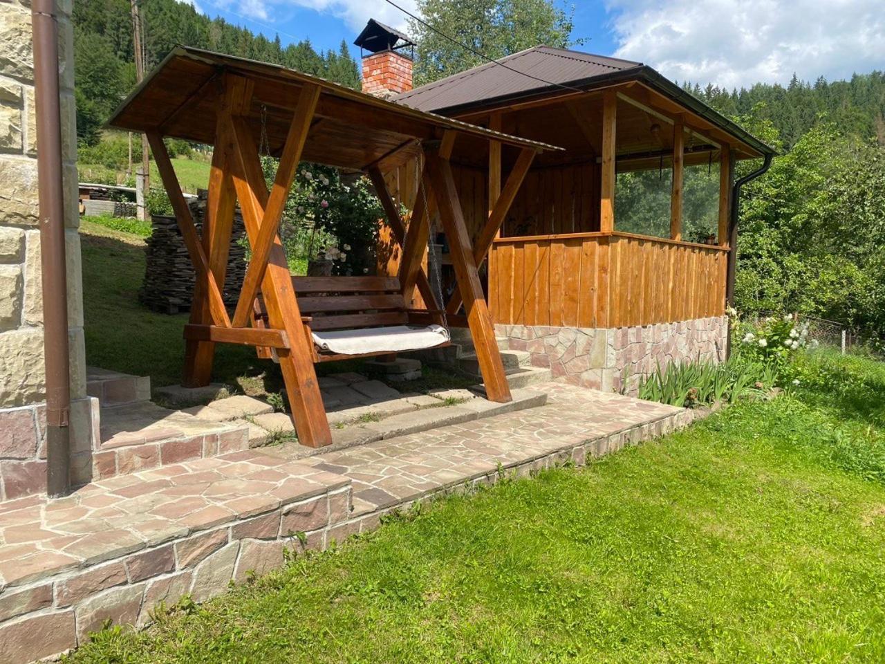 Underhills House Lägenhet Jaremtje Exteriör bild